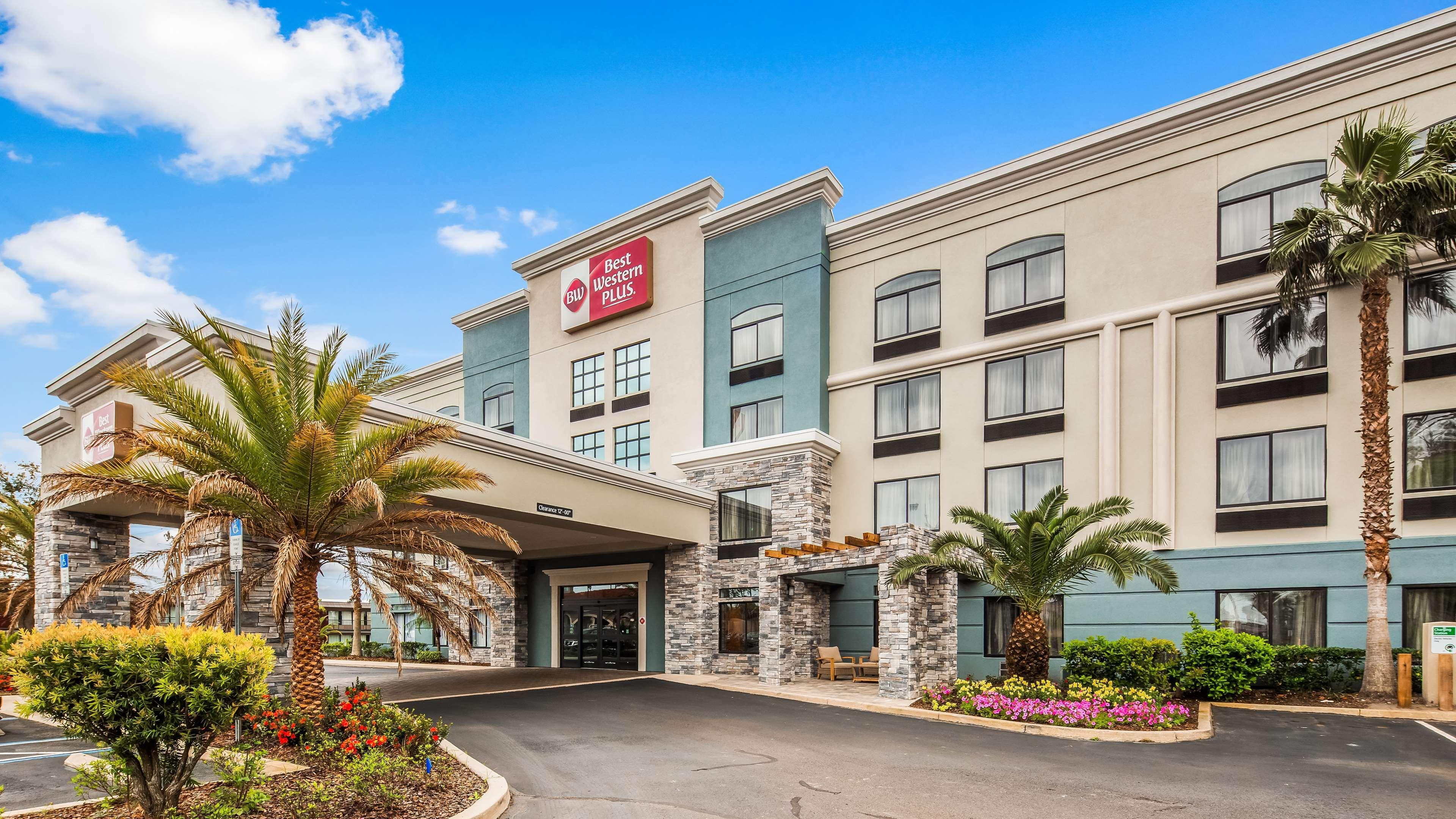 Best Western Plus New Caney Inn & Suites Exteriér fotografie