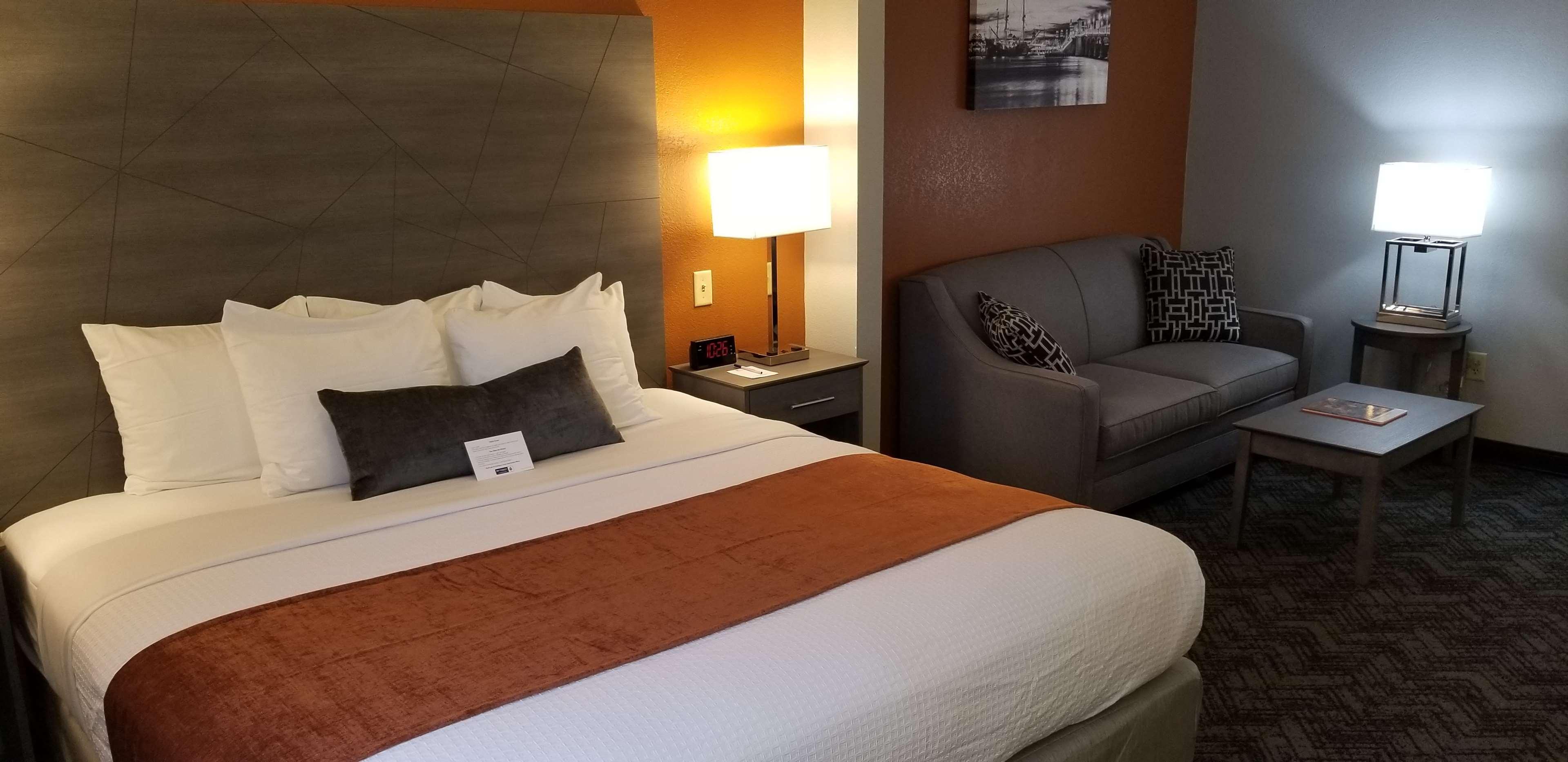 Best Western Plus New Caney Inn & Suites Exteriér fotografie